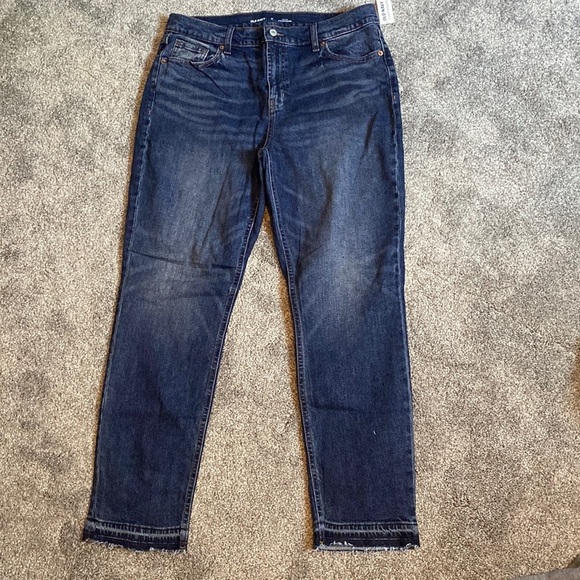 Old Navy Women’s Mid-Rise Boyfriend Jeans sz 12T NWT - Picture 1 of 7